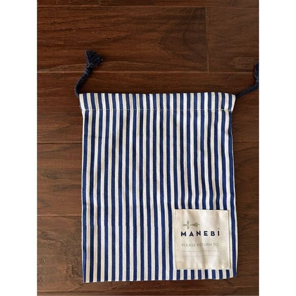 ⭐️3 for $10⭐️ Manebi Striped Dust Bag - Picture 2 of 2